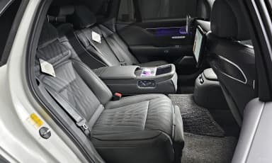 G90 (RS4)