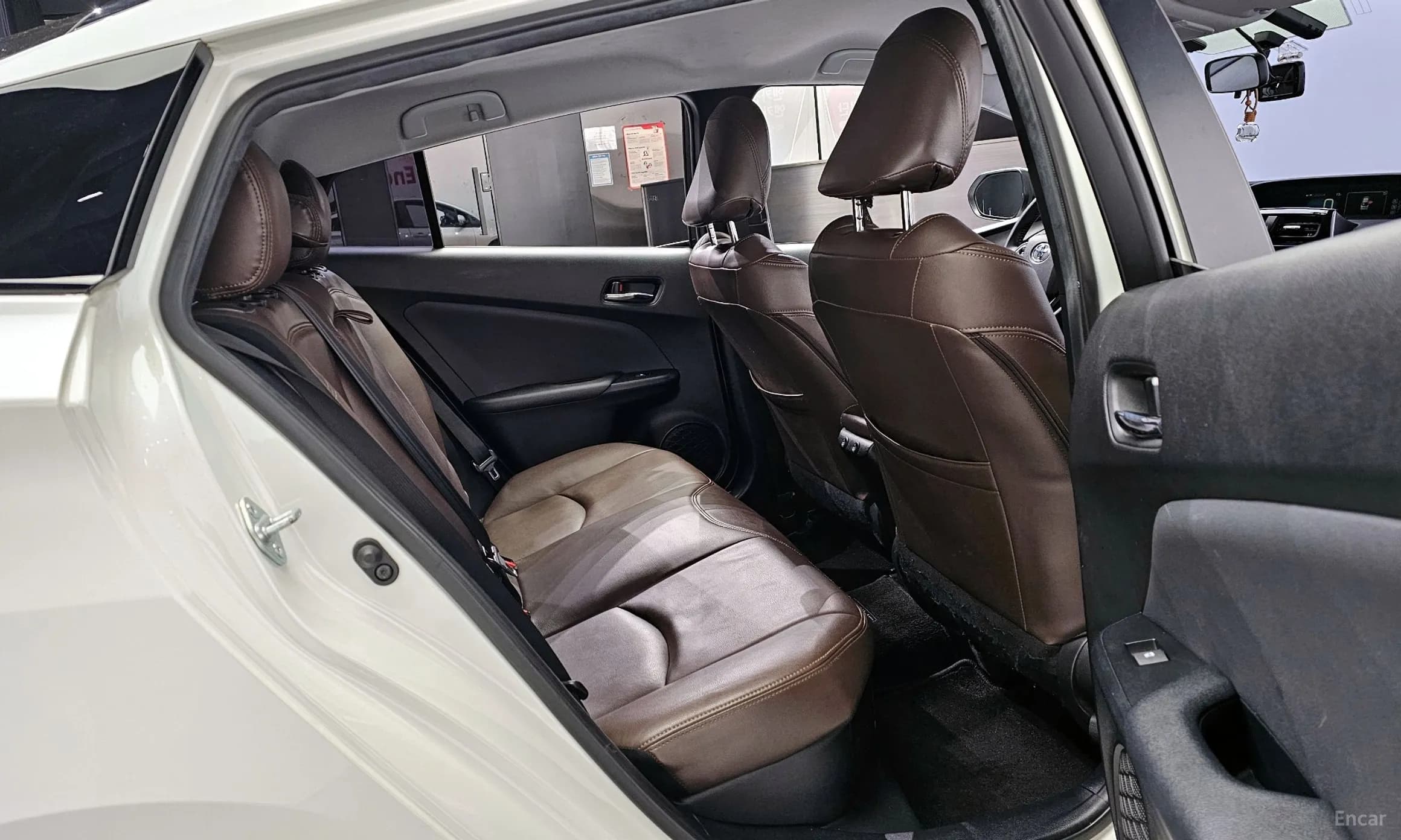 Prius 4th Generation