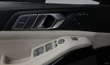 X7 (G07)