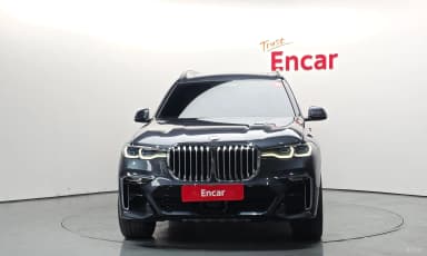 X7 (G07)