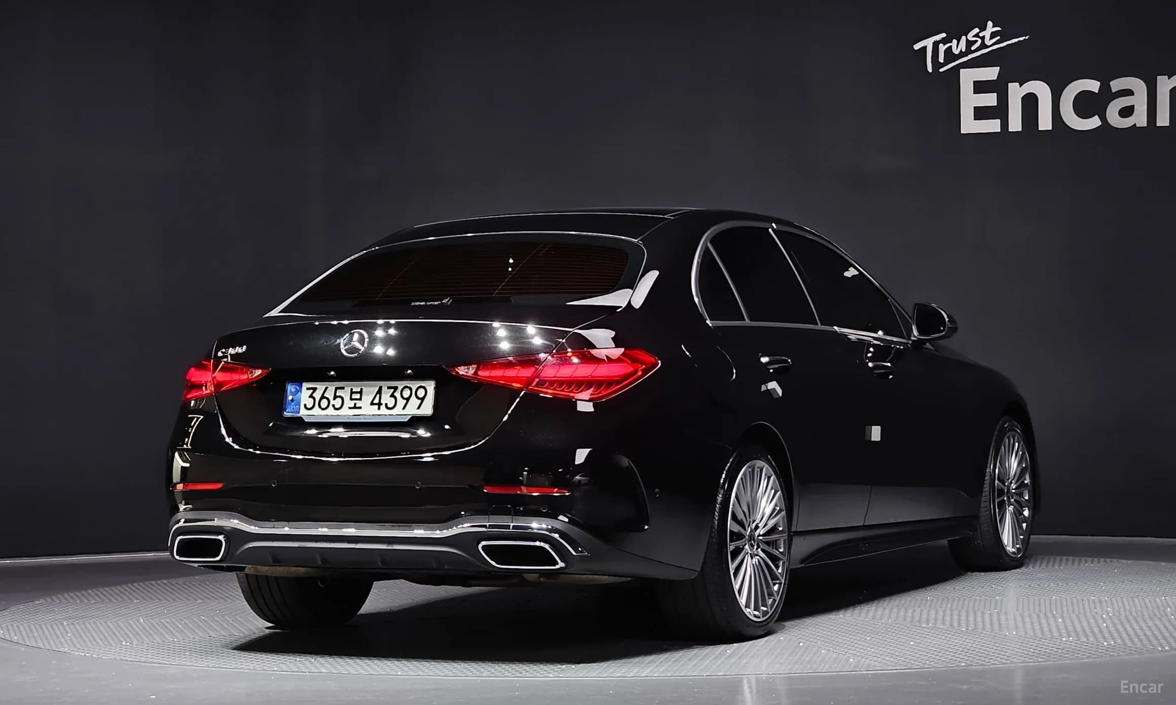 C-Class W206