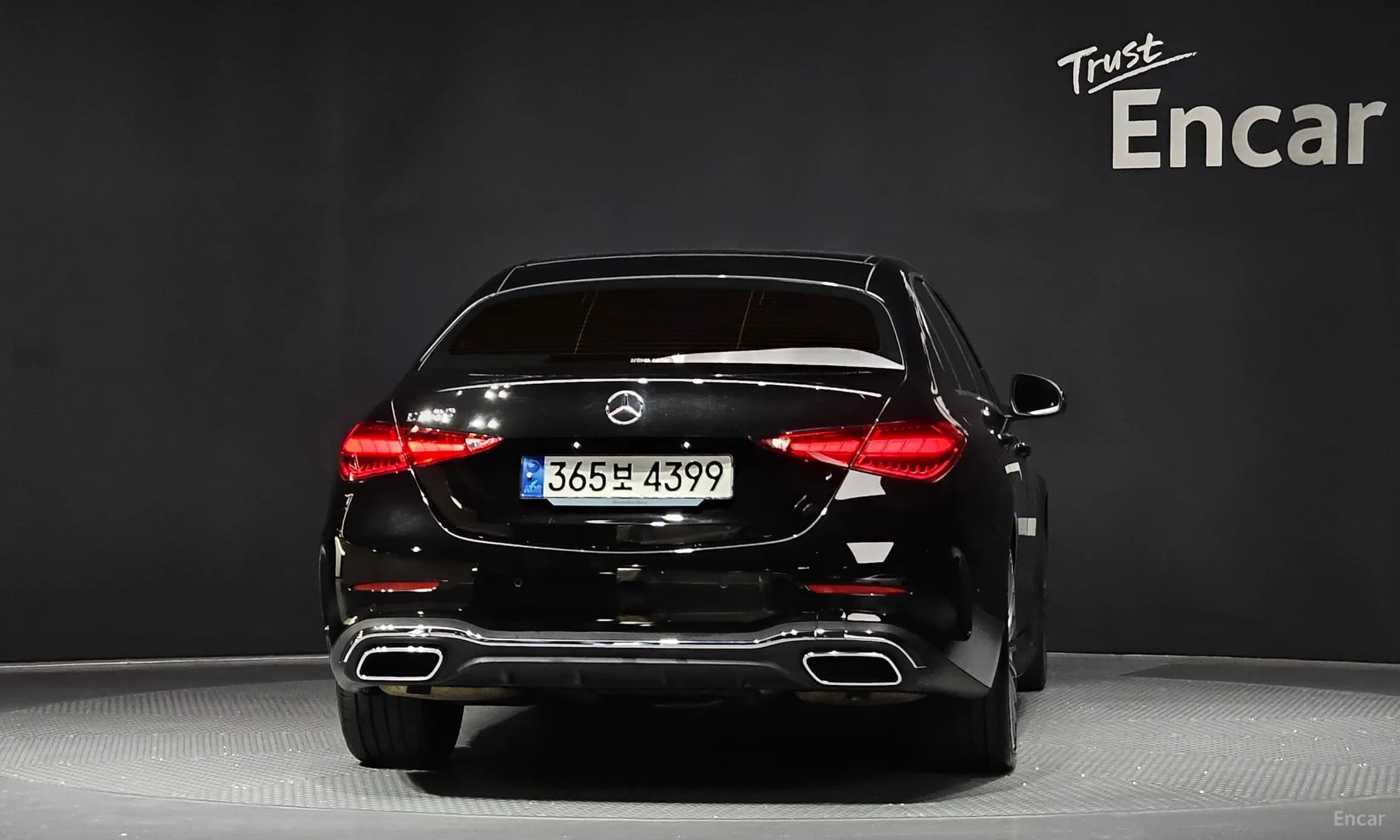 C-Class W206