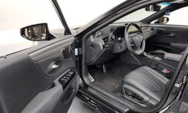 ES300h 7th Generation