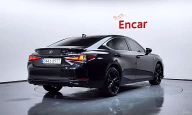 ES300h 7th Generation