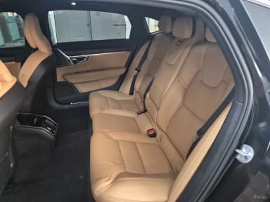 S90