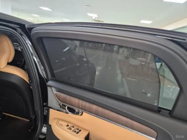 S90