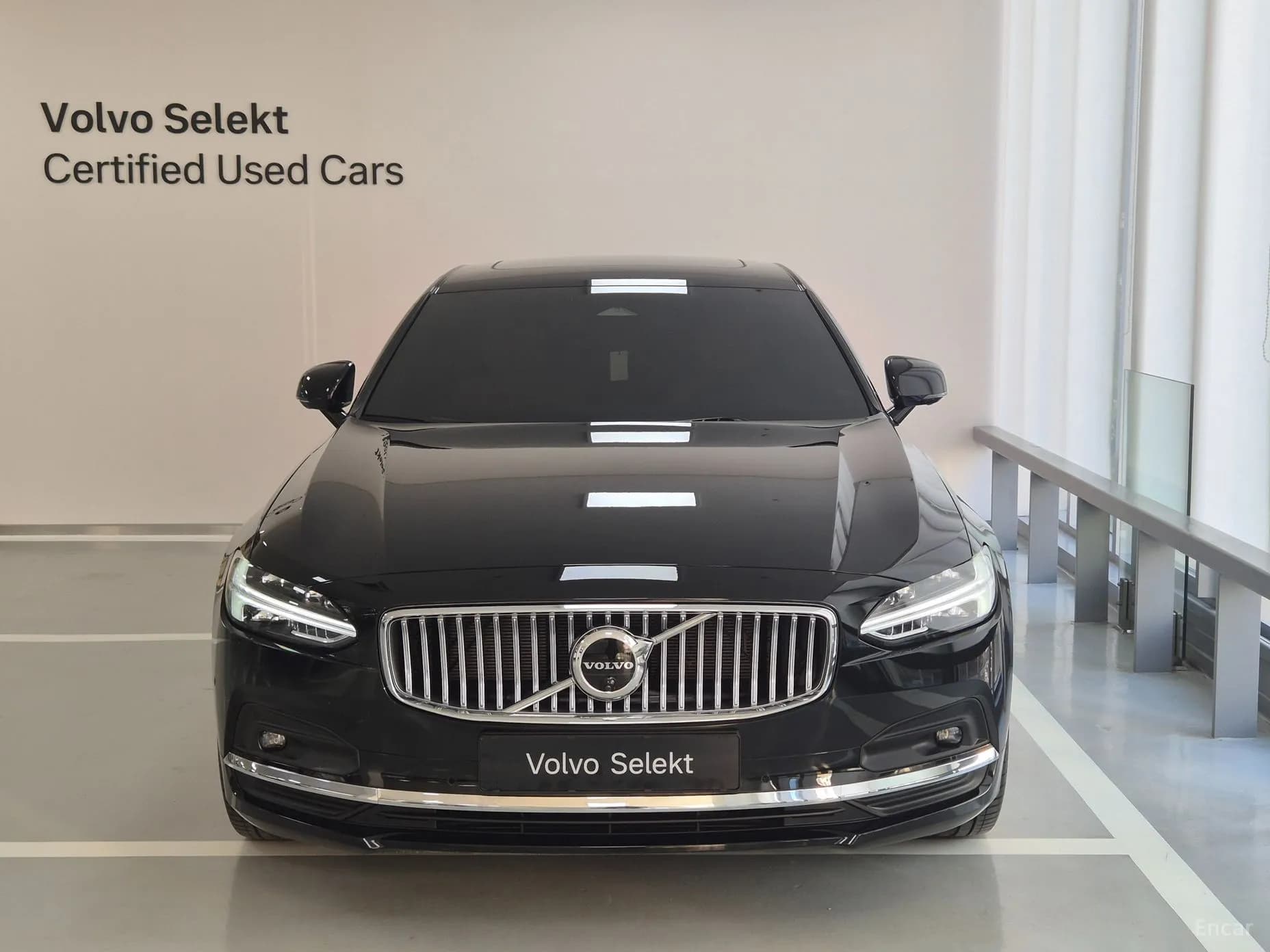 S90