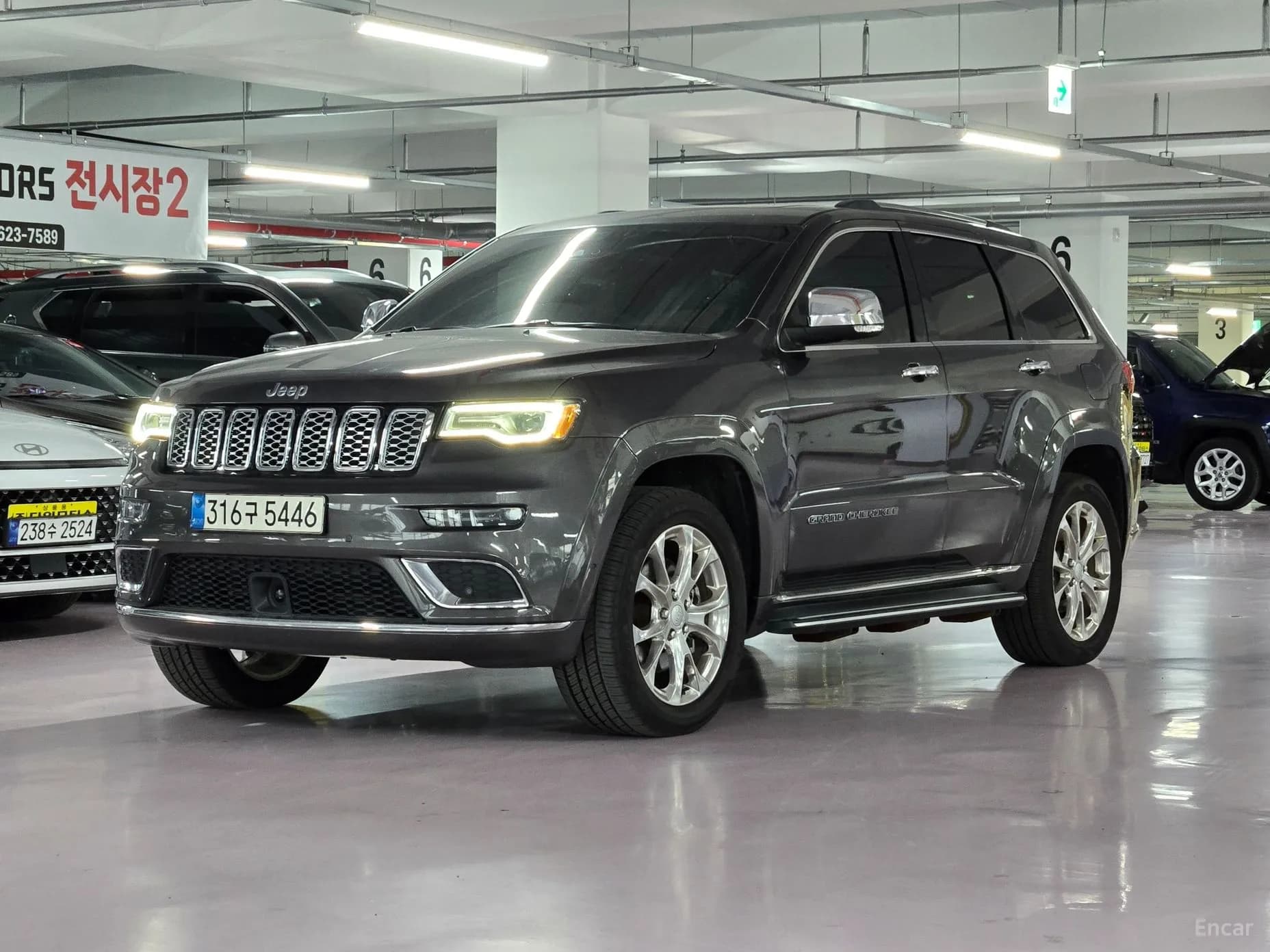 Grand Cherokee