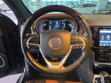 Grand Cherokee