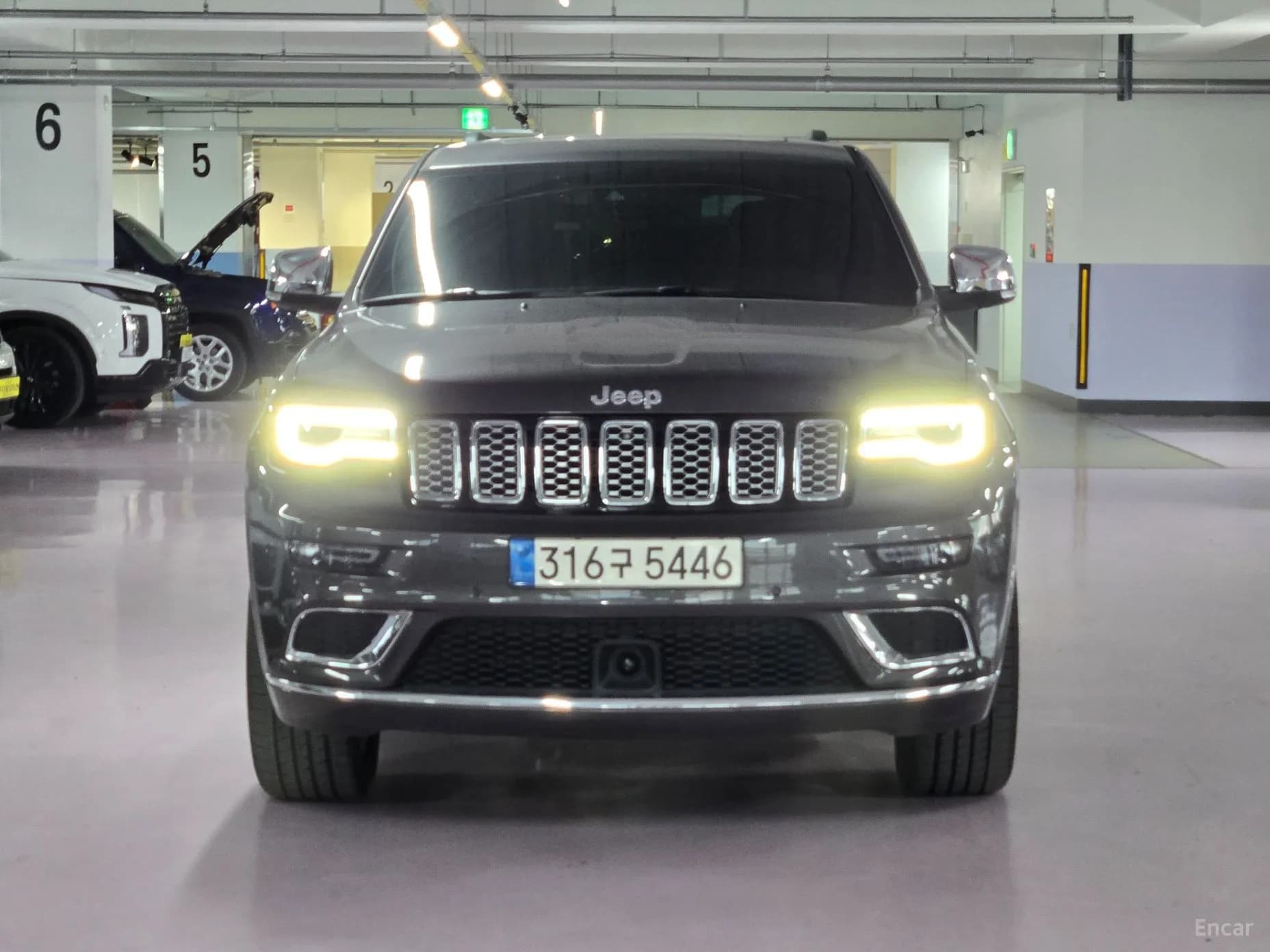 Grand Cherokee