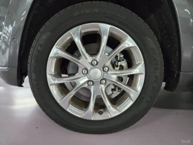 Grand Cherokee