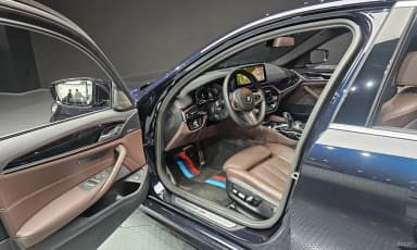 5 Series (G30)