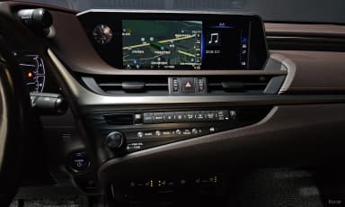 ES300h 7th Generation