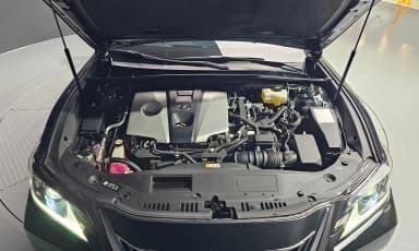 ES300h 7th Generation