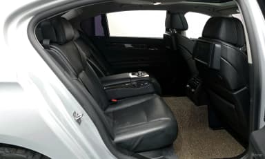 7 Series (F01)
