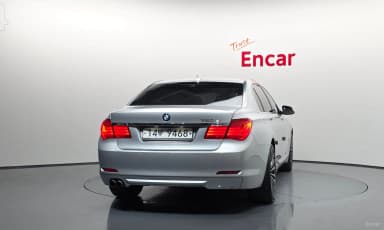 7 Series (F01)