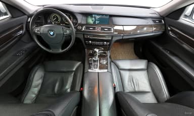 7 Series (F01)