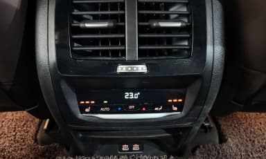 X4 (G02)