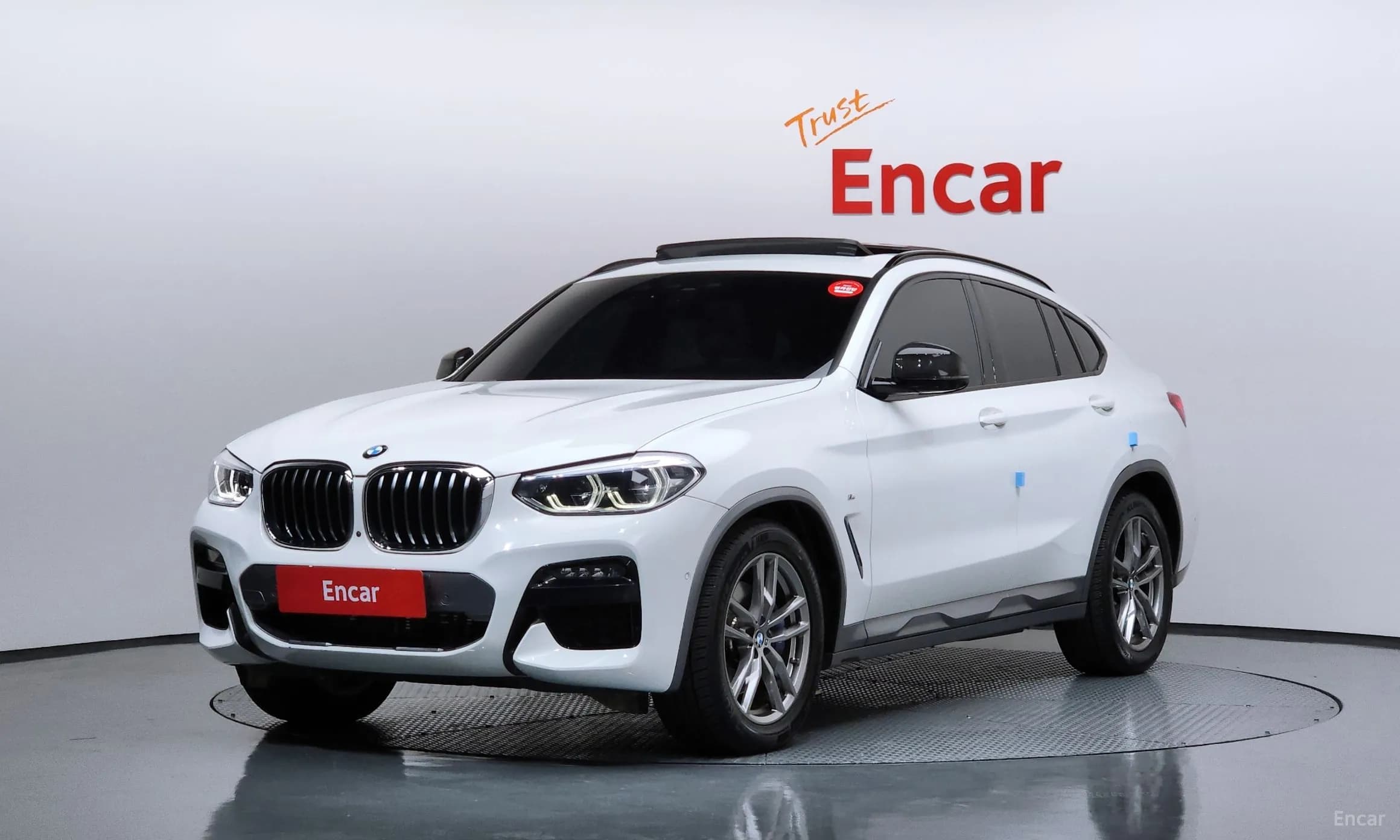 X4 (G02)