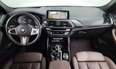 X4 (G02)