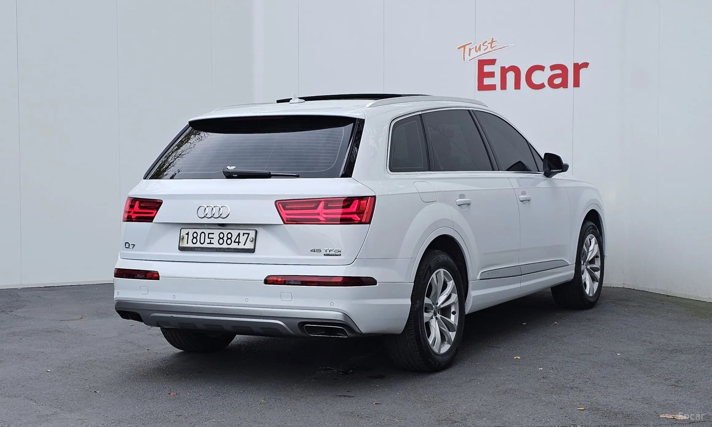 Q7 (4M)