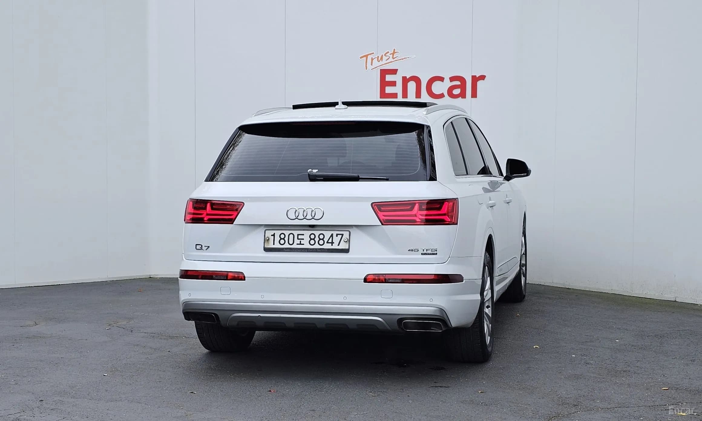 Q7 (4M)