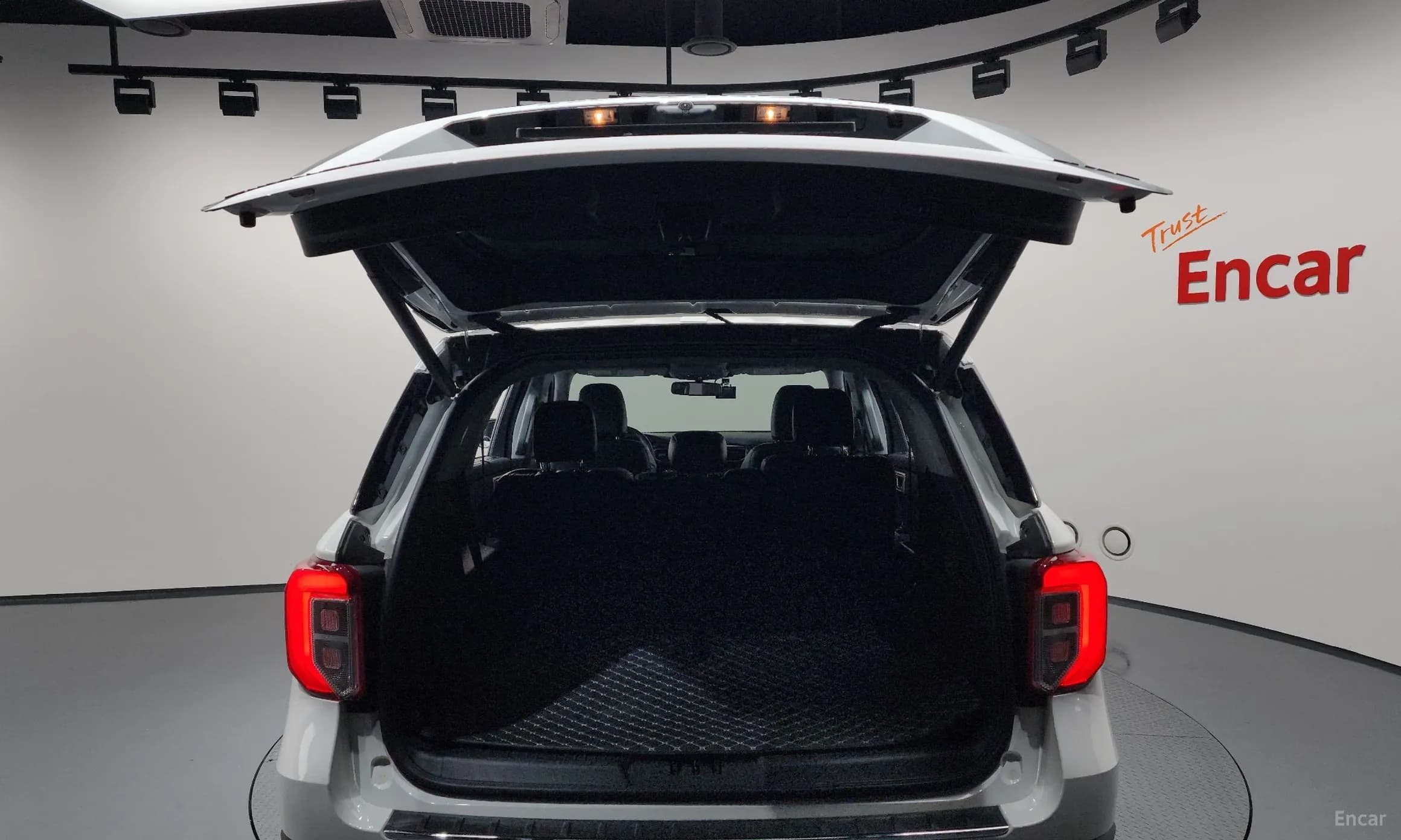 Explorer 6th Generation