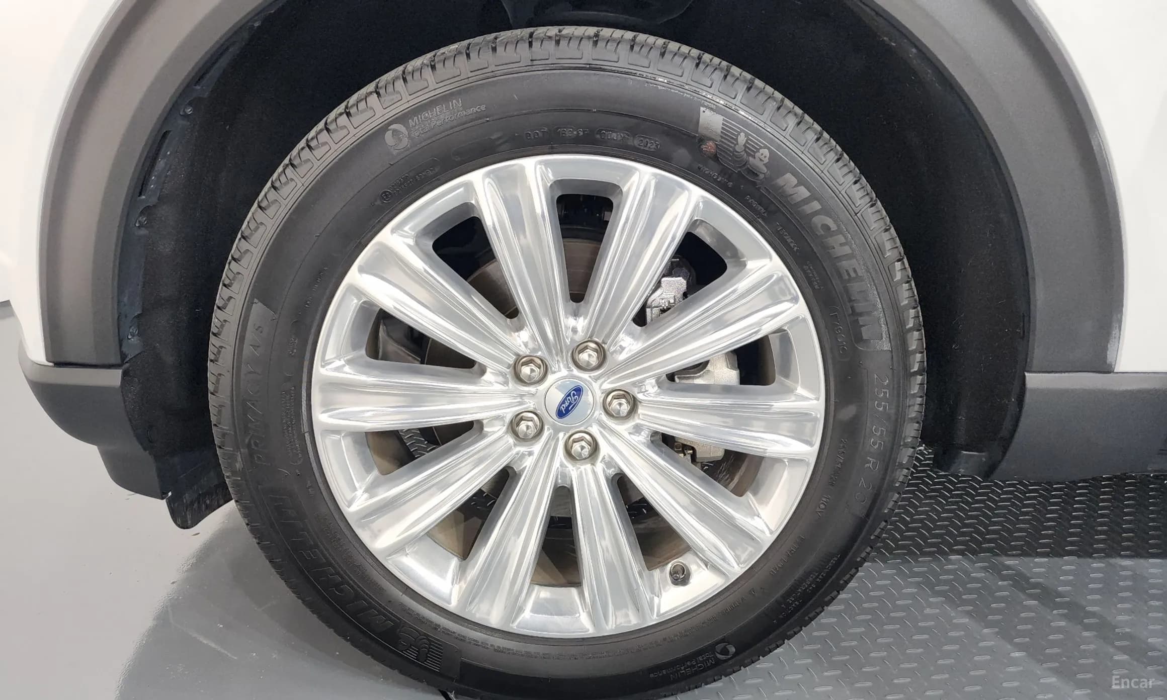 Explorer 6th Generation