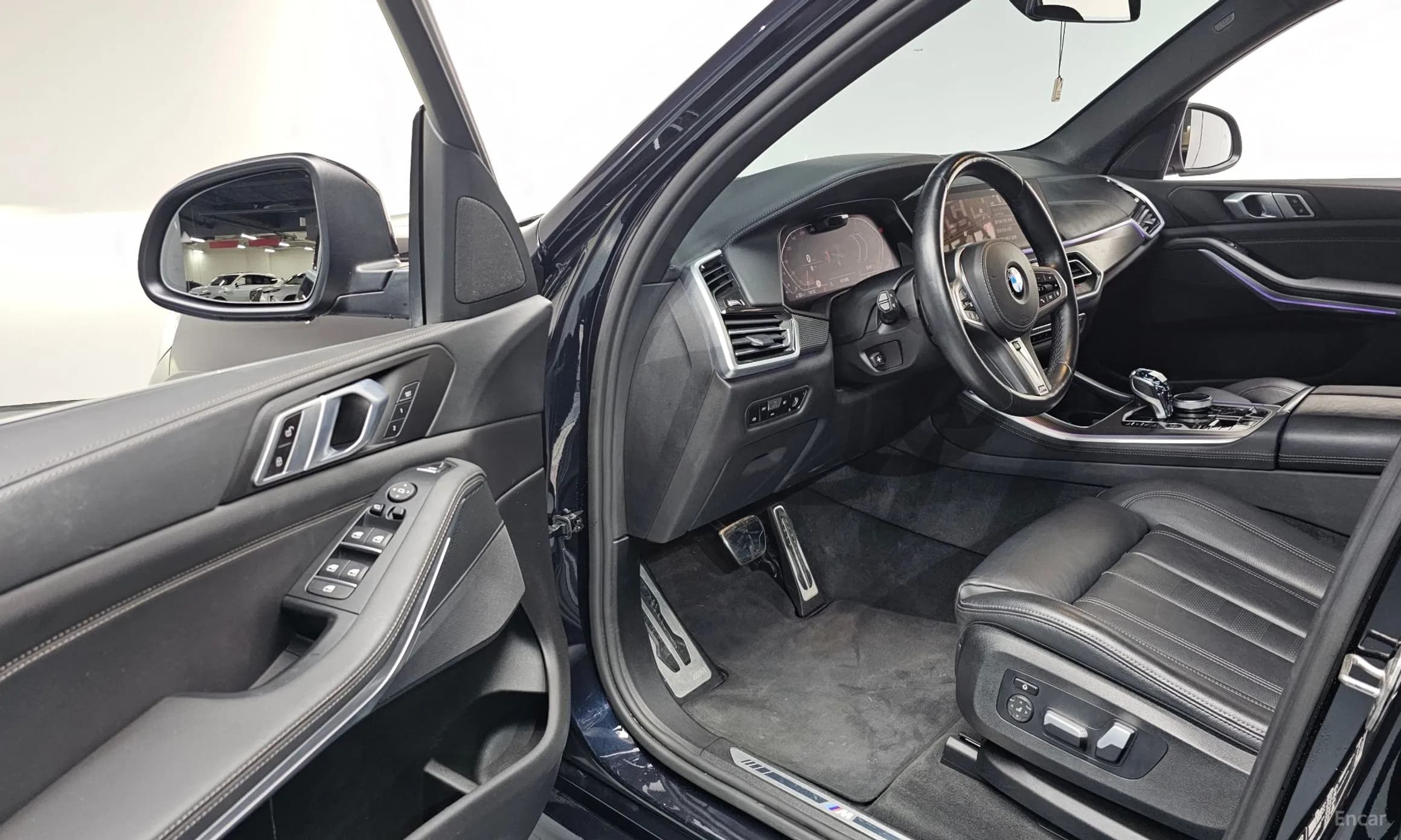 X5 (G05)