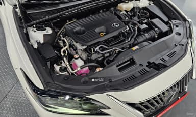 ES300h 7th Generation