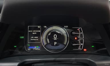 ES300h 7th Generation