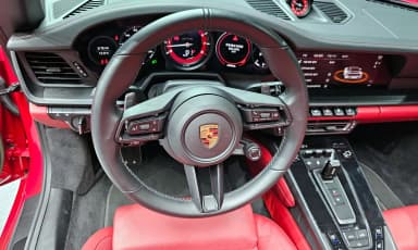 911 (992)