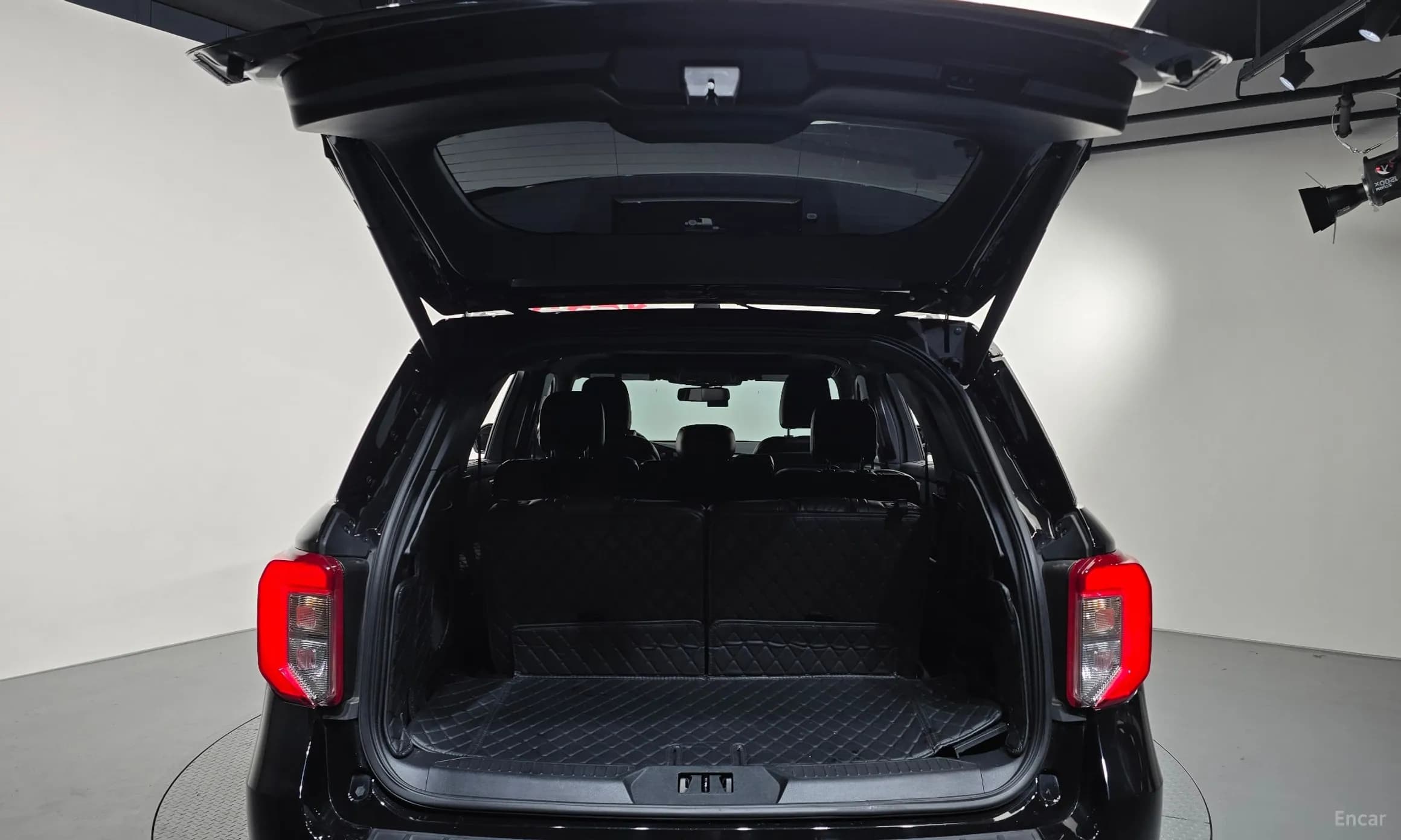 Explorer 6th Generation