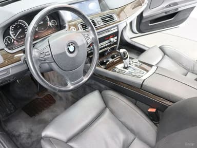 7 Series (F01)