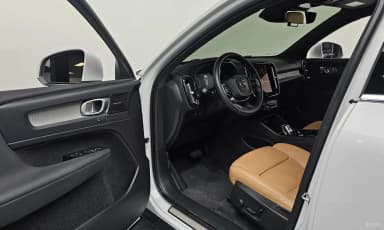 XC40