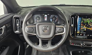 XC40
