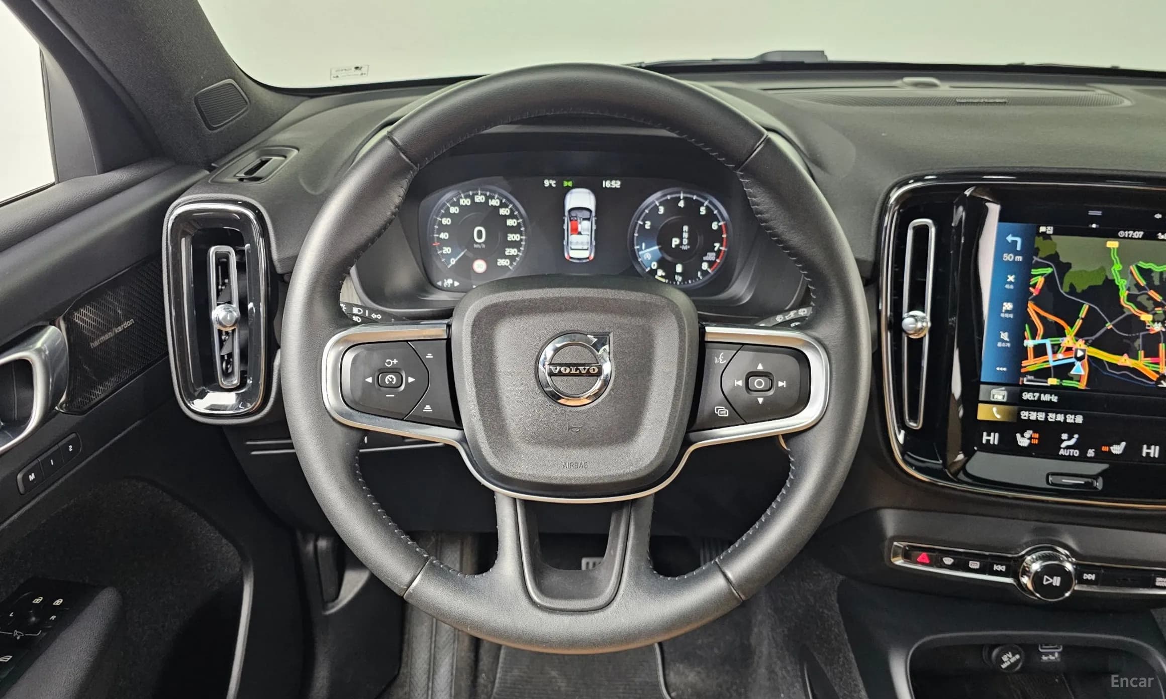 XC40