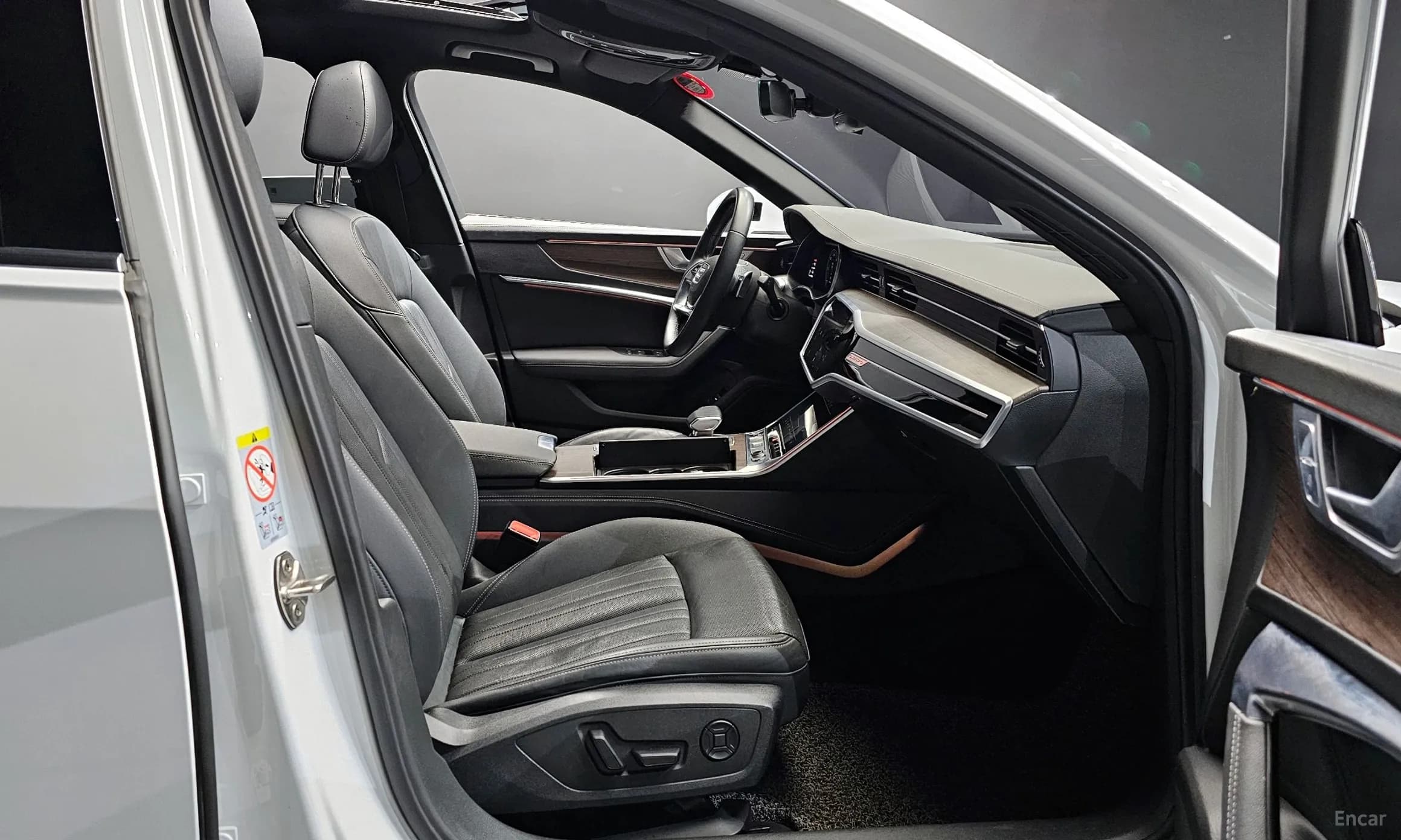 A6 (C8)