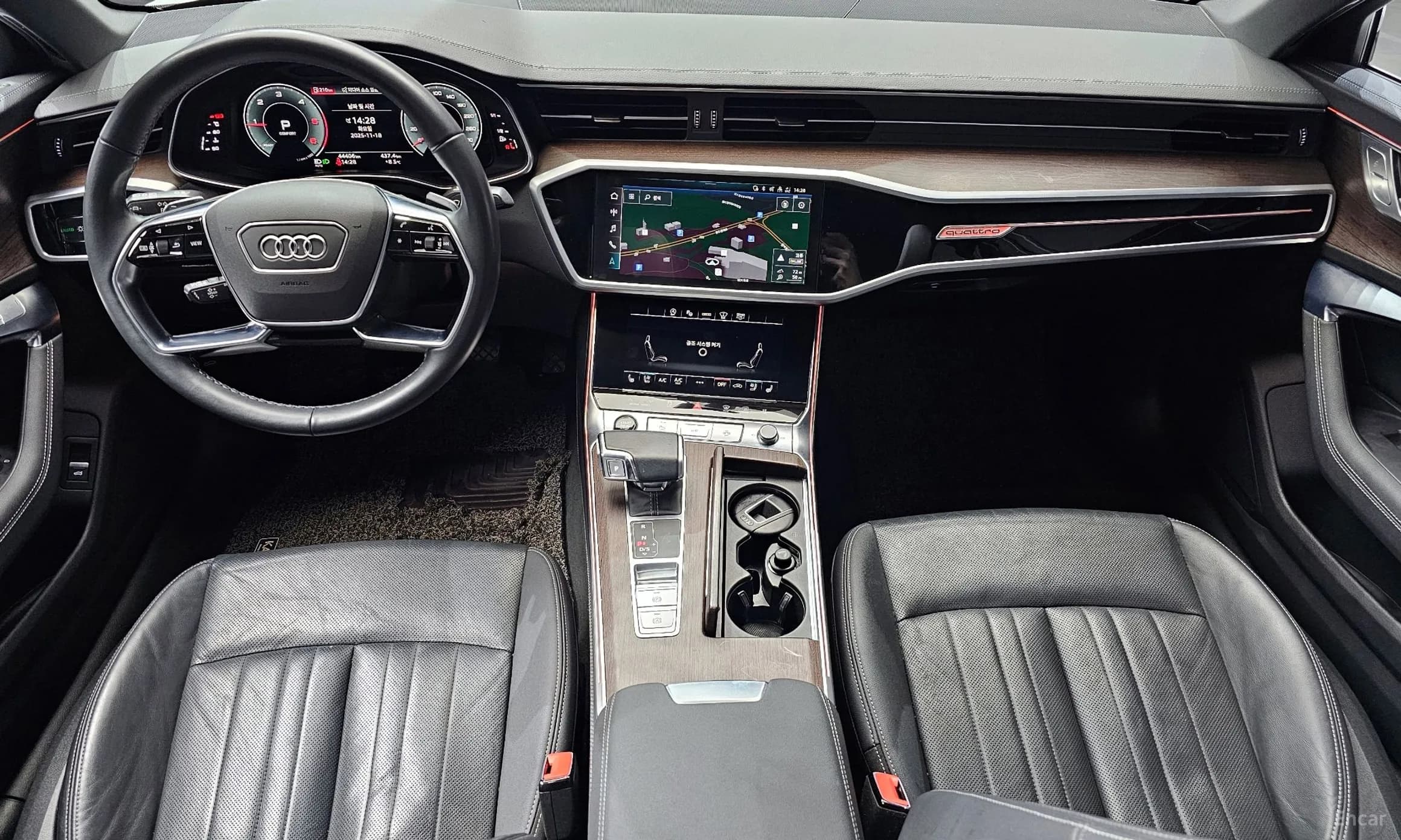 A6 (C8)