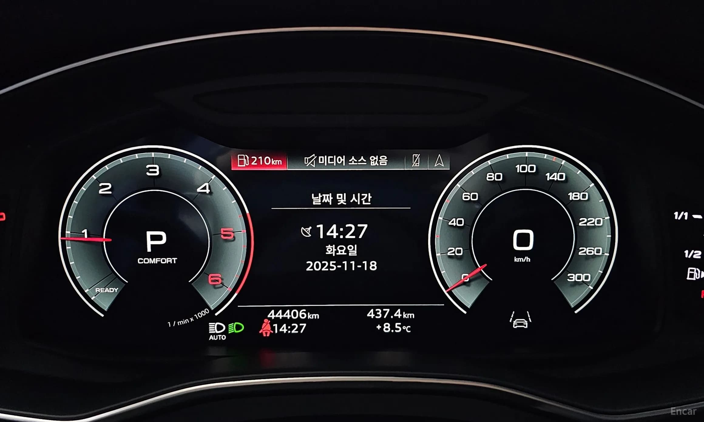 A6 (C8)