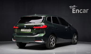 2 Series Active Tourer (U06)