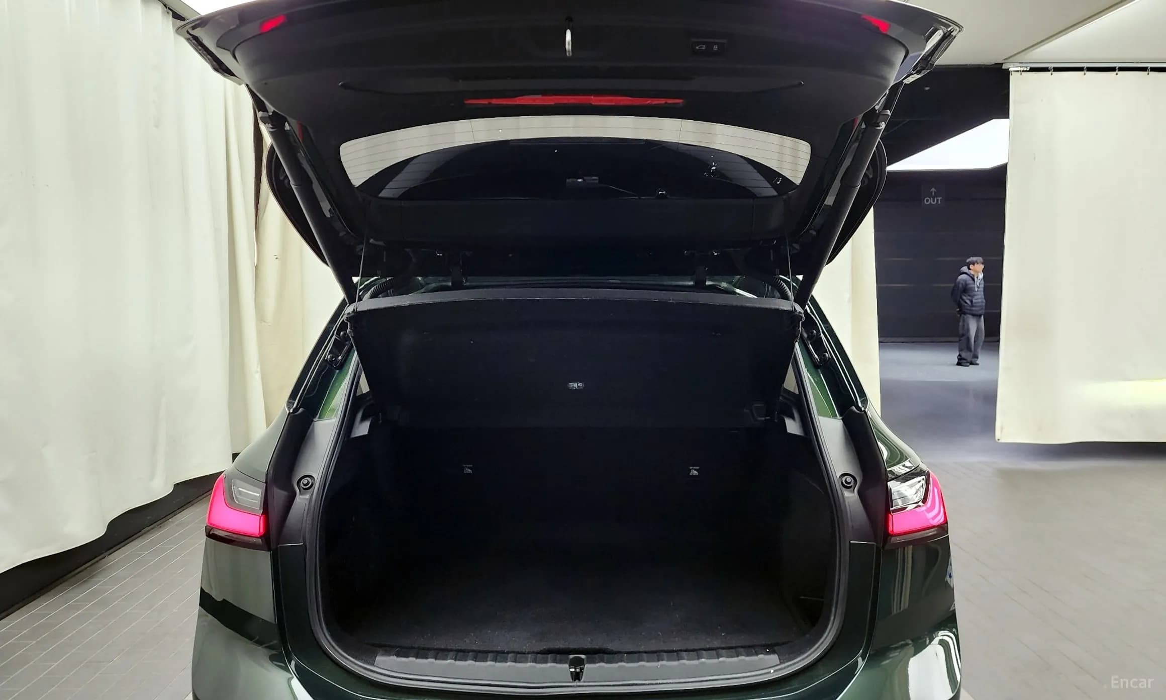 2 Series Active Tourer (U06)