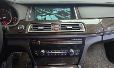 7 Series (F01)