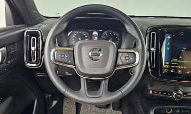 XC40