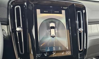XC40