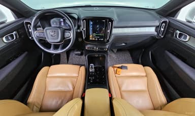 XC40
