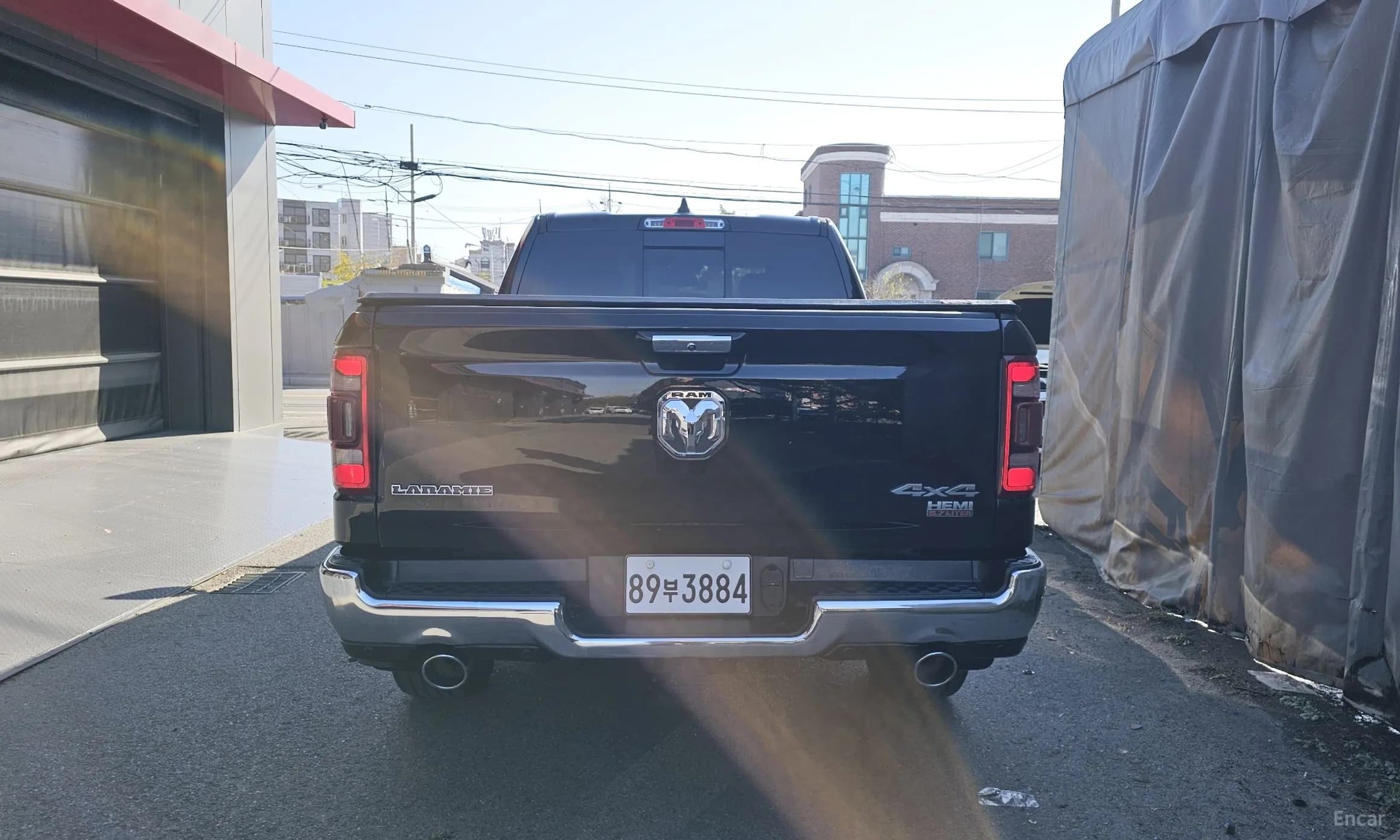 Lampickup