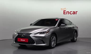 ES300h 7th Generation