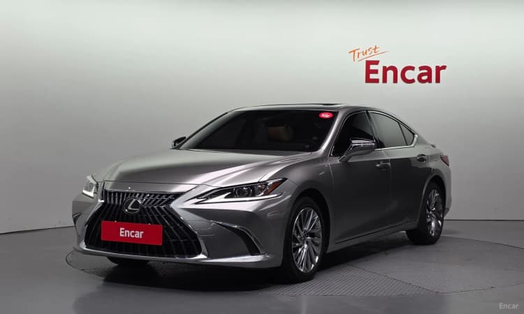 ES300h 7th Generation