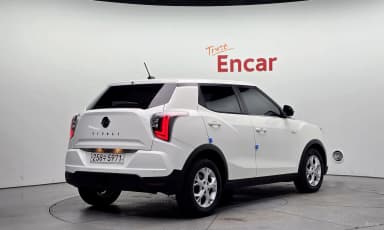 Berry New Tivoli